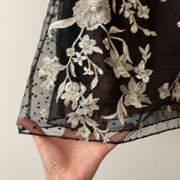 Marchesa cocktail dress size 6, worn once - in perfect condition. - Picture 7 of 12